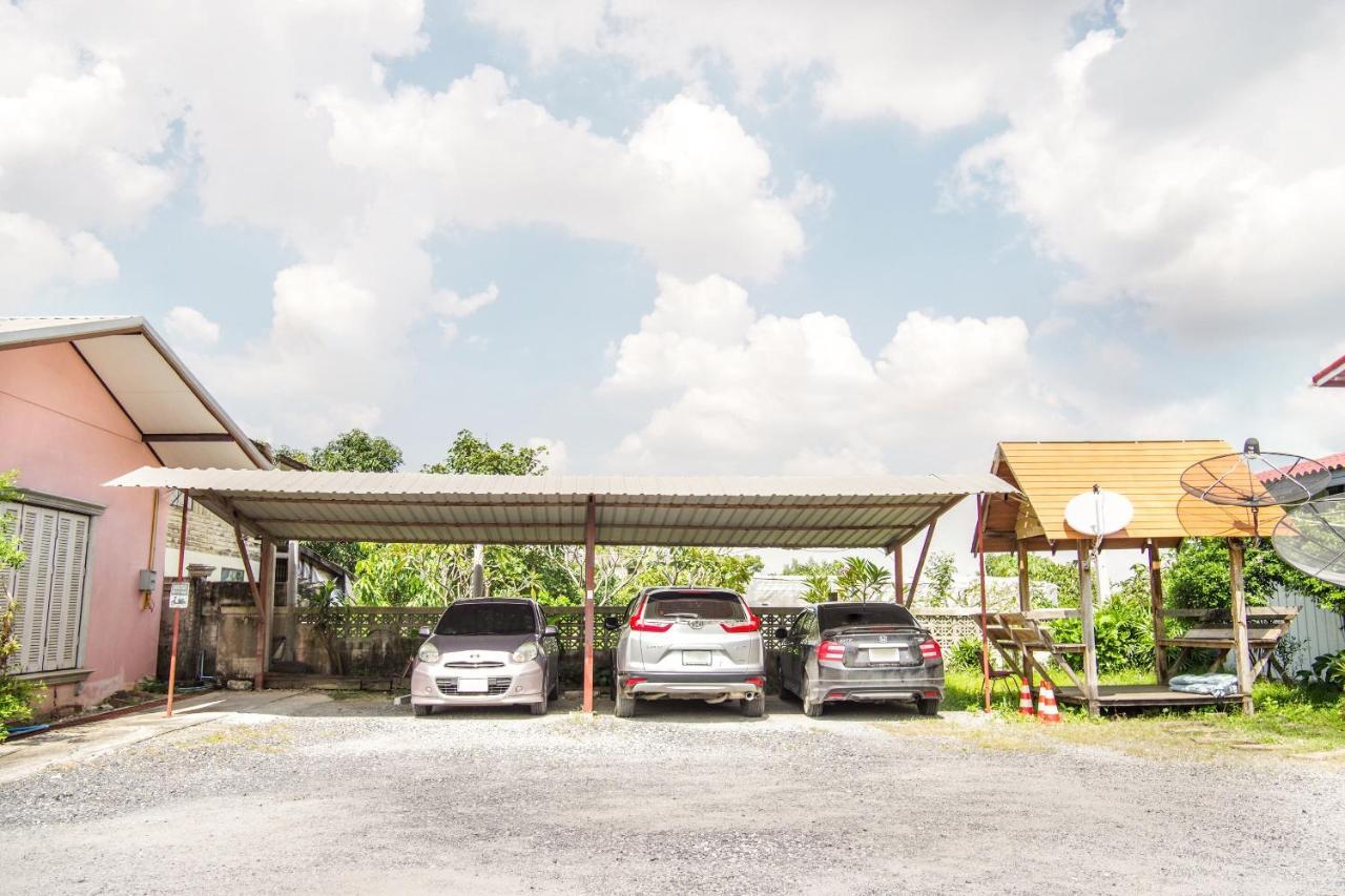 Pha Mansion Hotel Chachoengsao Bagian luar foto