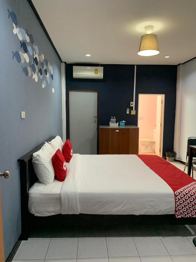 Pha Mansion Hotel Chachoengsao Bagian luar foto