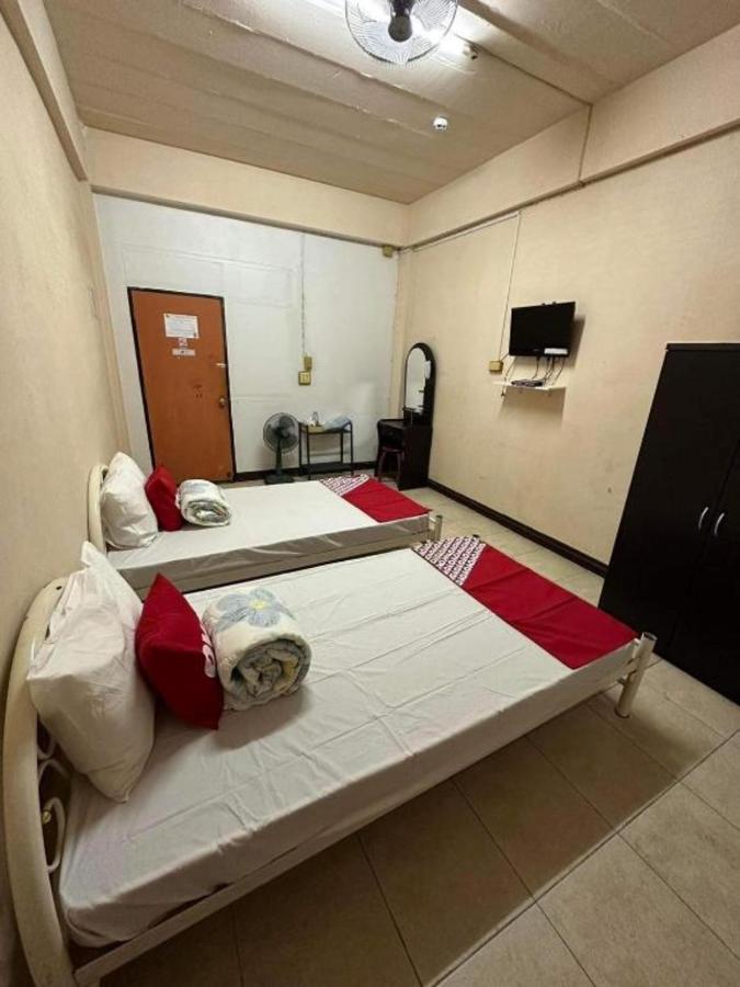 Pha Mansion Hotel Chachoengsao Bagian luar foto